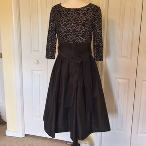 Jessica Howard black and silver cocktail dress